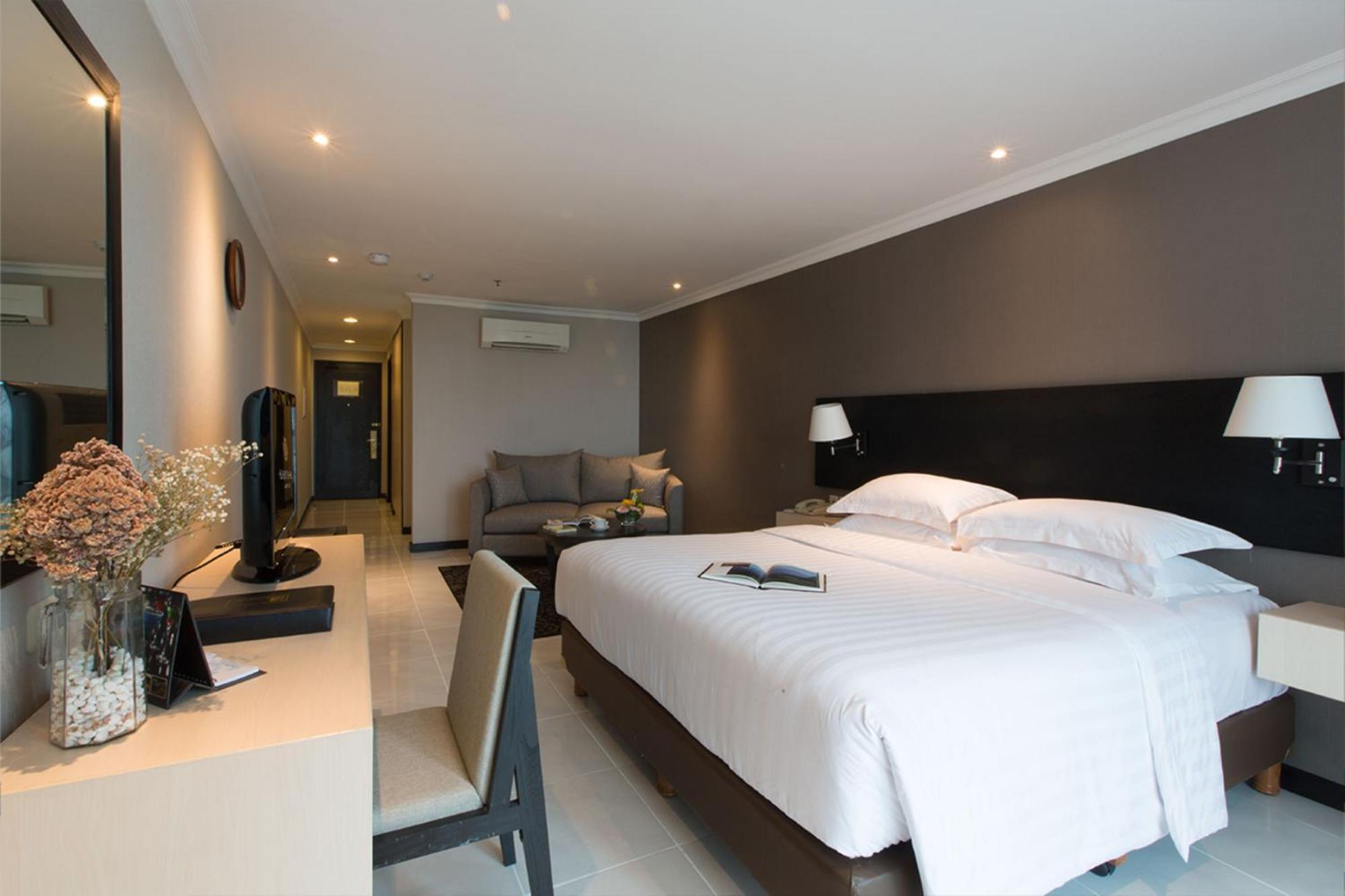 Kristal Hotel Jakarta Kültér fotó